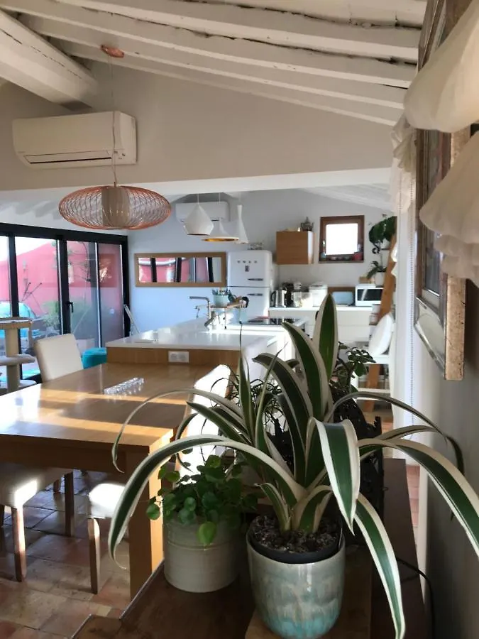 Bed & Breakfast Les Hauts De Cagnes Vue Mer Et Montagne Appartement