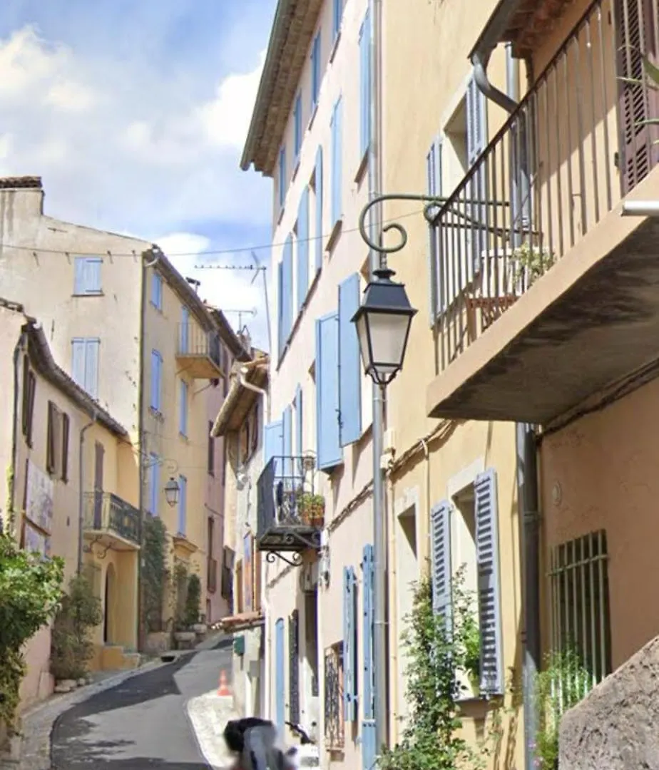 Bed & Breakfast Les Hauts De Cagnes Vue Mer Et Montagne Appartement 0*, Cagnes-sur-Mer